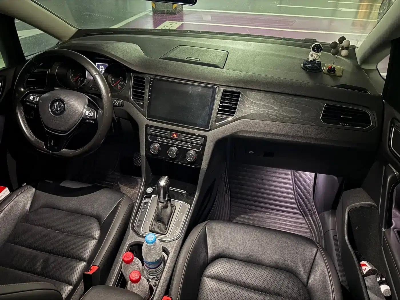Golf Sportsvan 2016 230TSI Automatic Luxury — миниатюра 6