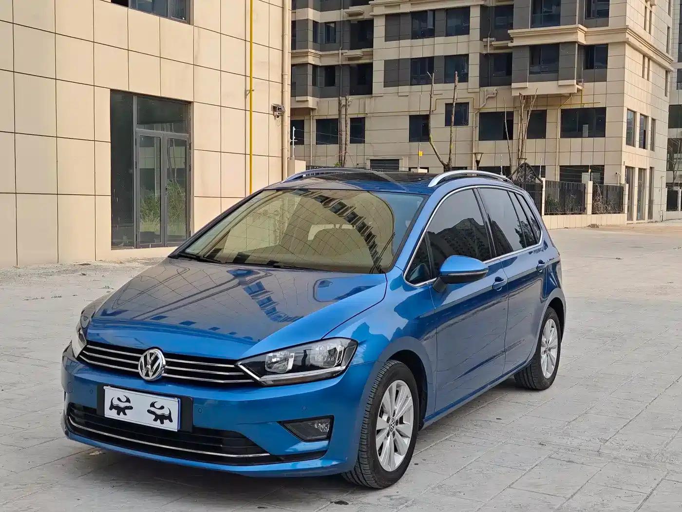 Golf Sportsvan 2016 230TSI Automatic Entry-Level Model — миниатюра 1