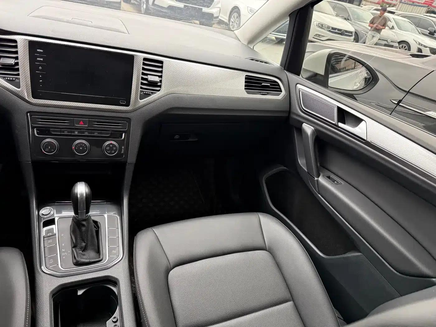 Golf Sportsvan 2020 280TSI Automatic Curiosity — миниатюра 6