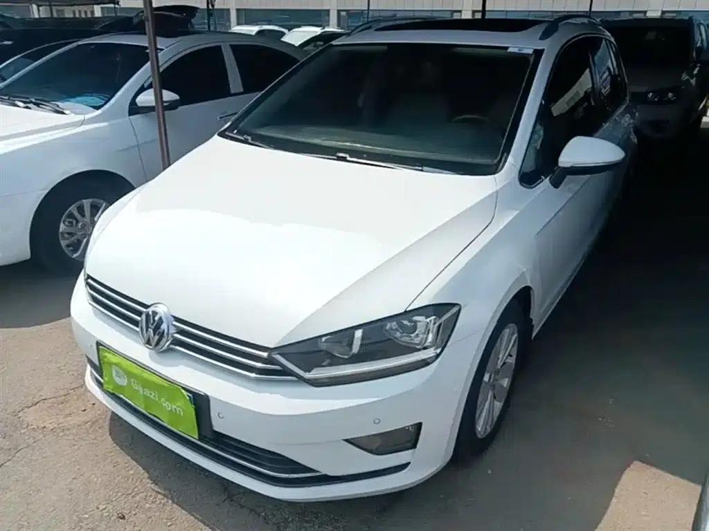 Golf Sportsvan 2016 230TSI Automatic Entry-Level Model — миниатюра 1