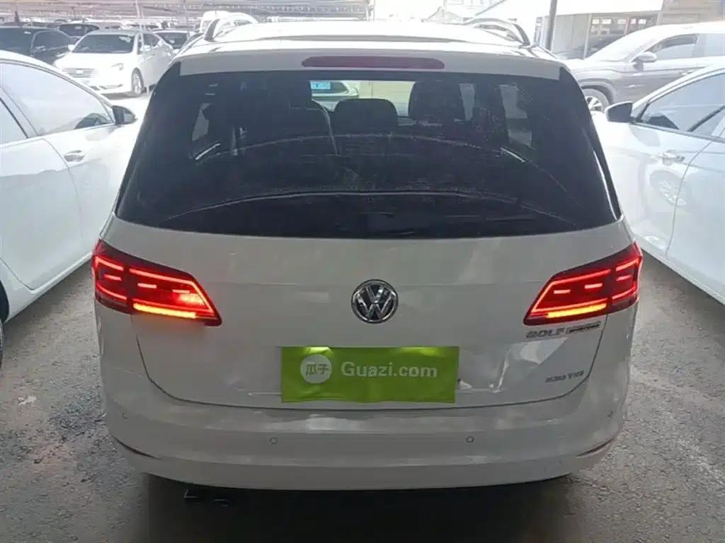 Golf Sportsvan 2016 230TSI Automatic Entry-Level Model — миниатюра 6