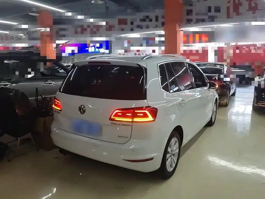 Golf Sportsvan 2018 230TSI Automatic Entry-Level — миниатюра 7