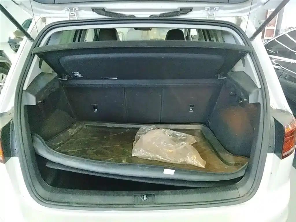Golf Sportsvan 2016 280TSI Automatic Luxury — миниатюра 19