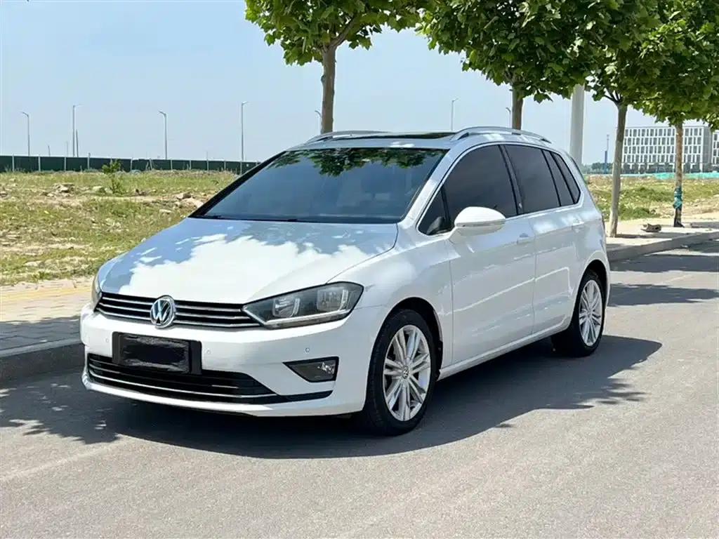 Golf Sportsvan 2016 280TSI Automatic Luxury — миниатюра 1