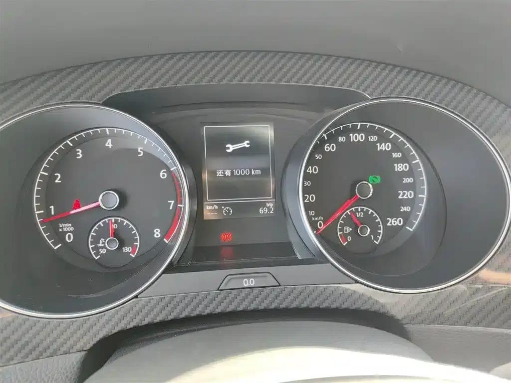 Golf Sportsvan 2016 280TSI Automatic Luxury — миниатюра 4