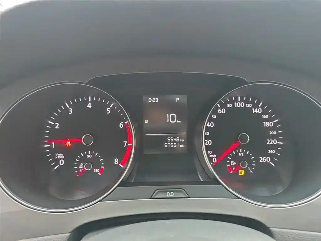 Golf Sportsvan 2018 1.6L Automatic Comfort Edition — миниатюра 12
