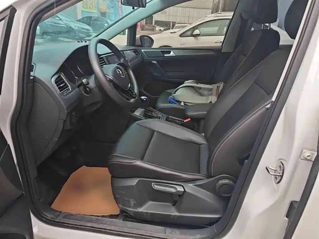 Golf Sportsvan 2018 1.6L Automatic Comfort Edition — миниатюра 15