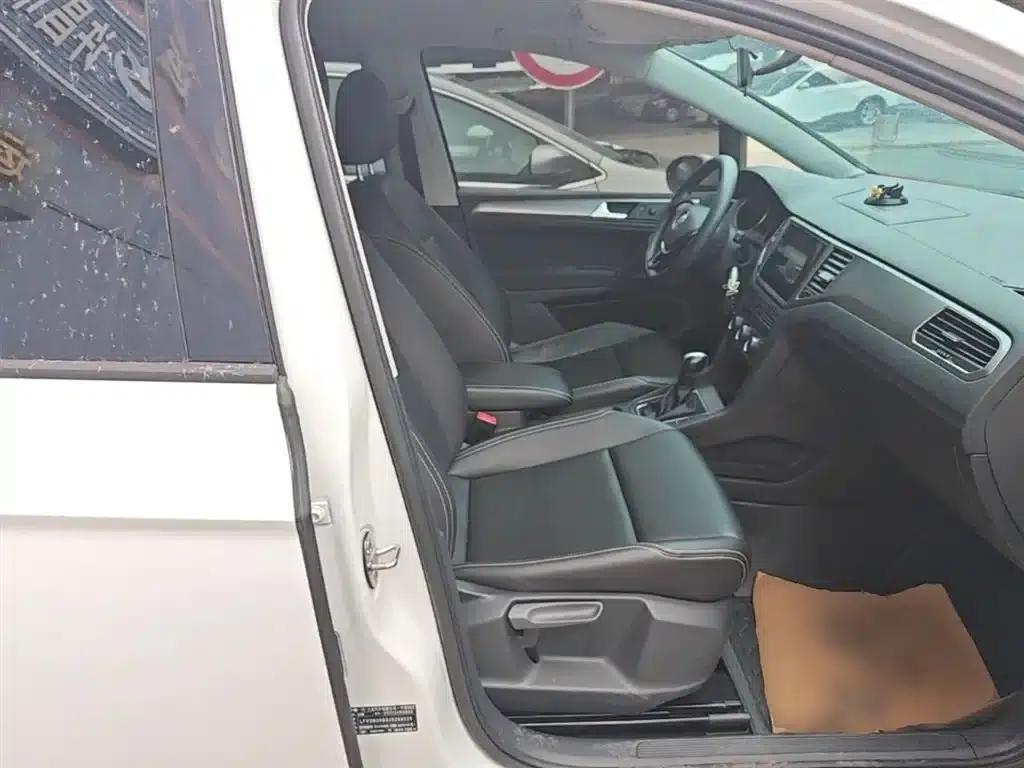 Golf Sportsvan 2018 1.6L Automatic Comfort Edition — миниатюра 25