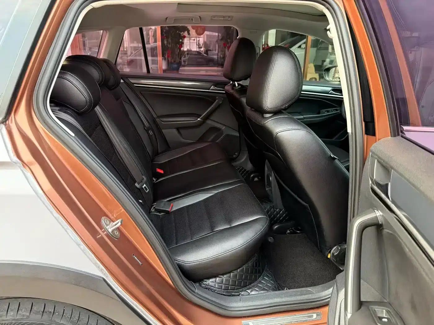 C-TREK 2017 1.6L Automatic Comfort Model — миниатюра 5
