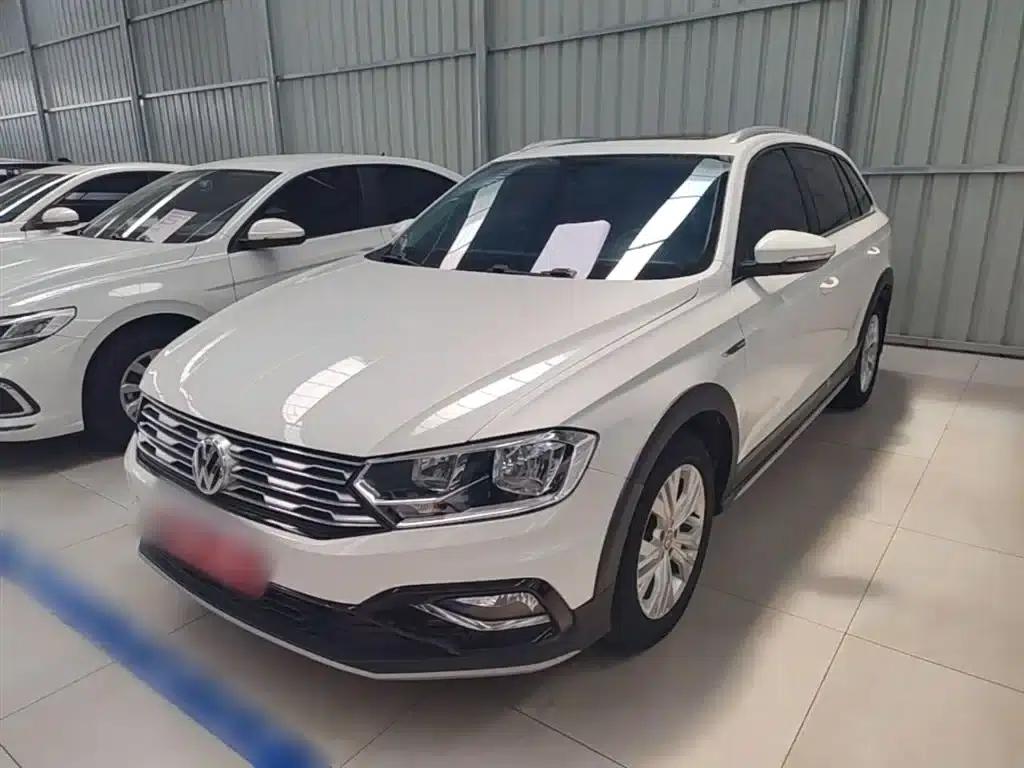 C-TREK 2017 1.6L Automatic Comfort Model — миниатюра 1