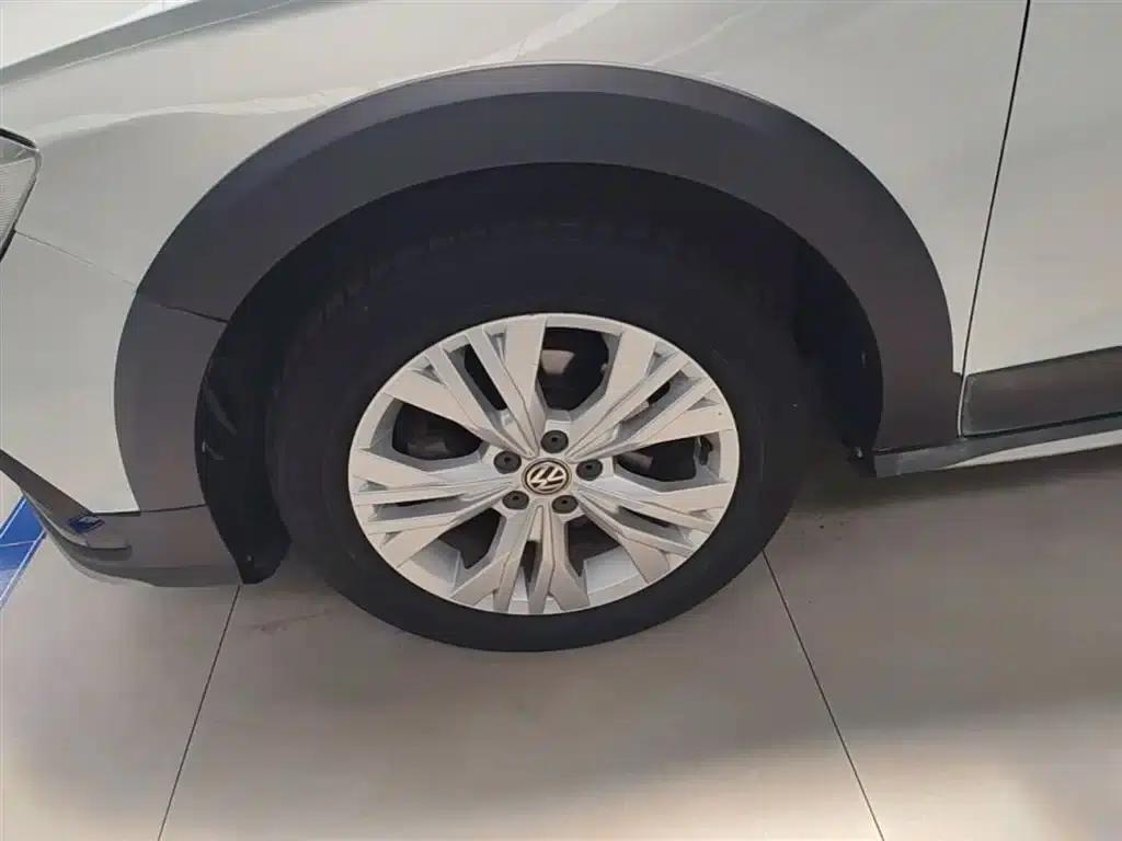C-TREK 2017 1.6L Automatic Comfort Model — миниатюра 23