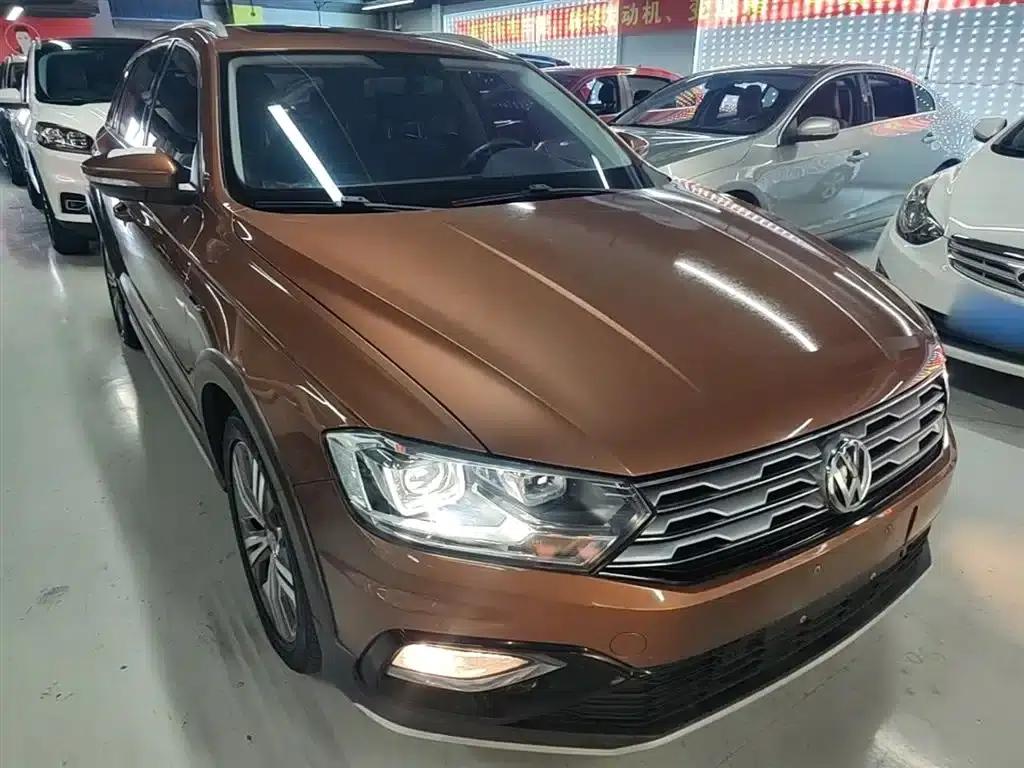 C-TREK 2017 230TSI DSG Luxury — миниатюра 22