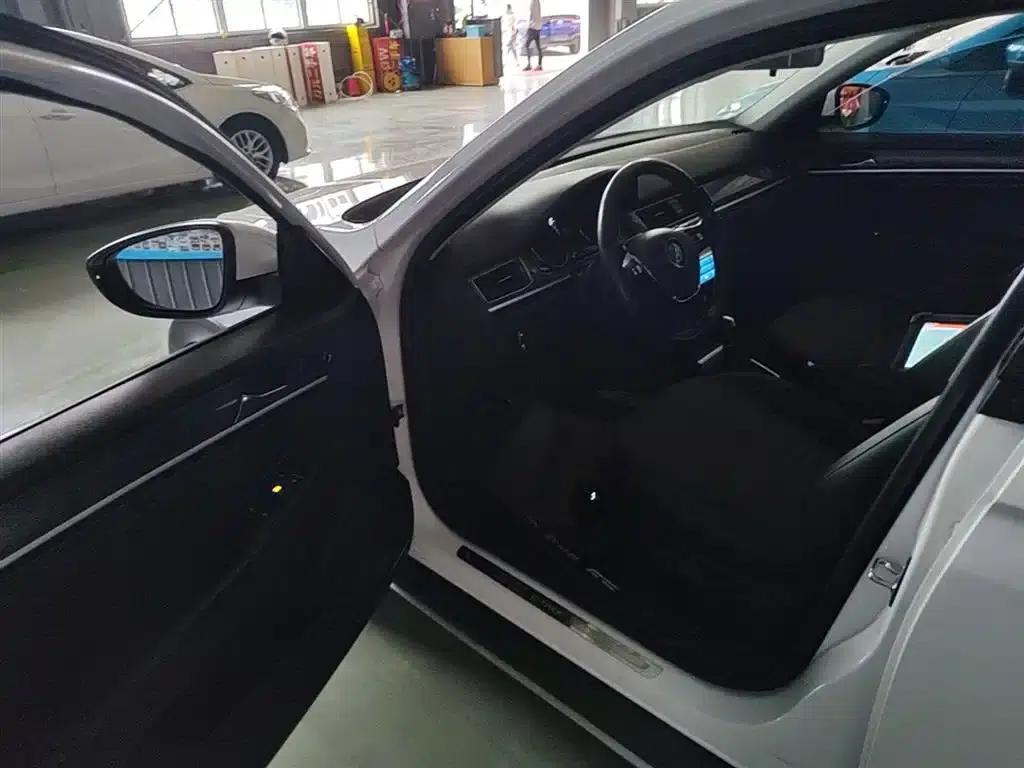C-TREK 2018 1.5L Automatic Comfort Model — миниатюра 16