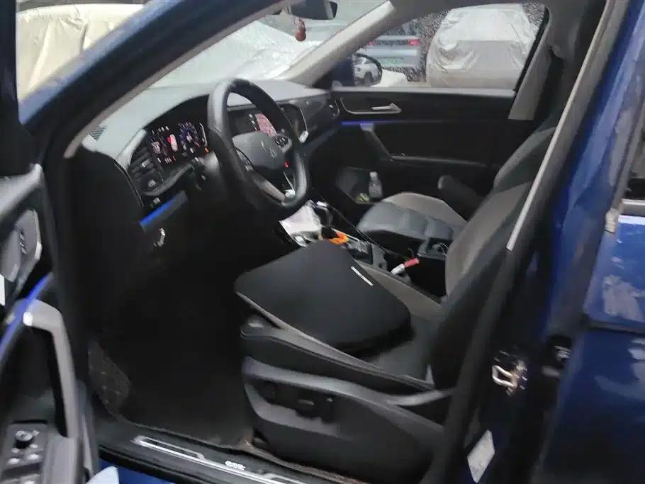 Tayron GTE Plug-in Hybrid 2020 1.4T Luxury Edition — миниатюра 9