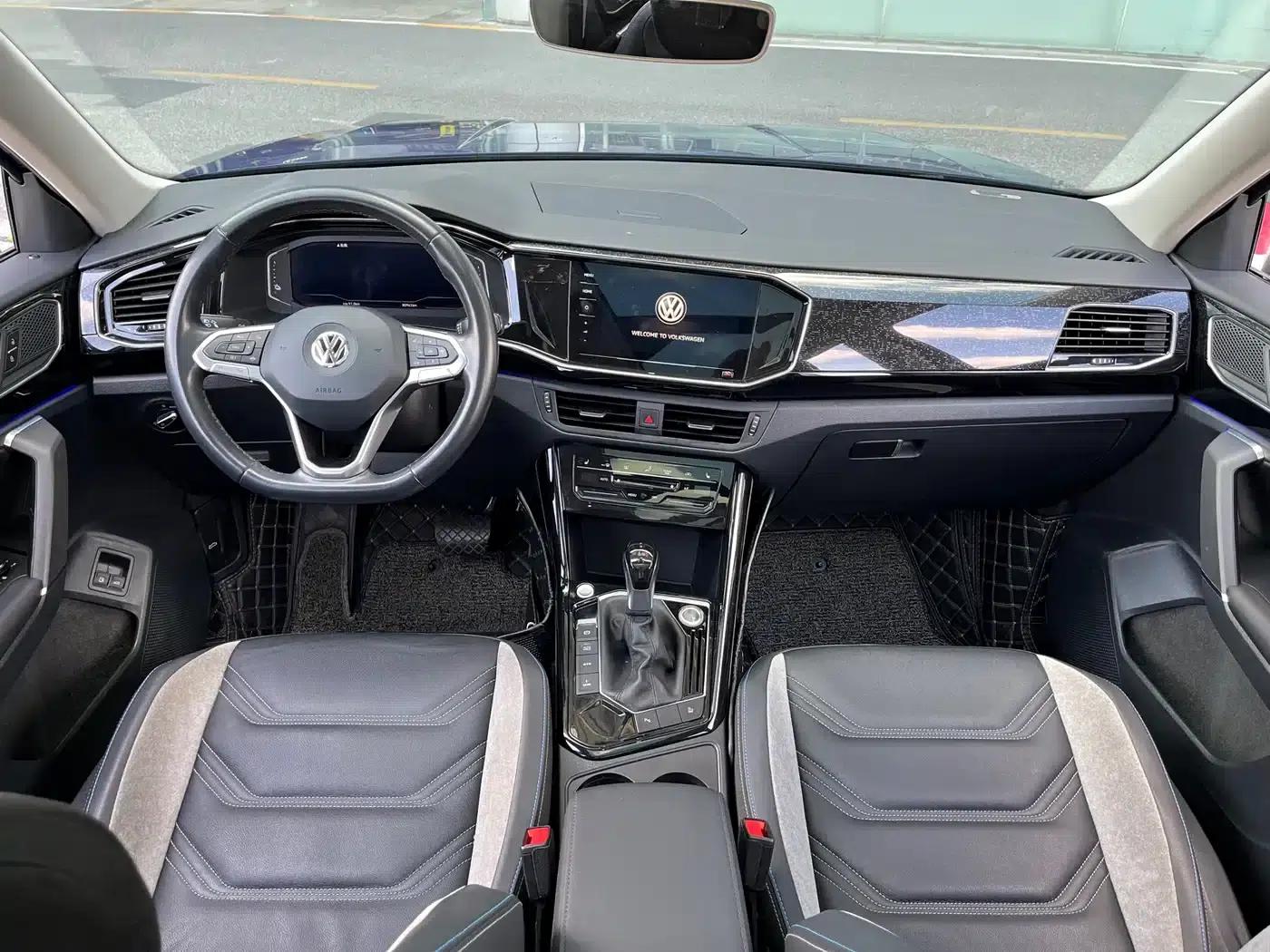 Tayron GTE Plug-in Hybrid 2020 1.4T Luxury Edition — миниатюра 15