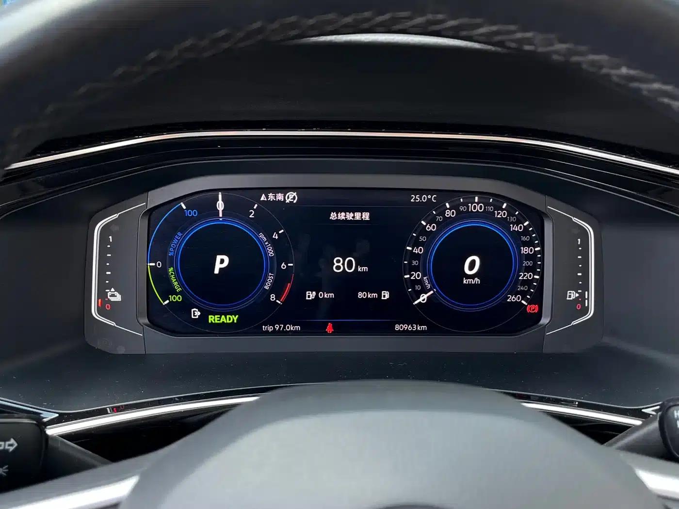 Tayron GTE Plug-in Hybrid 2020 1.4T Luxury Edition — миниатюра 8
