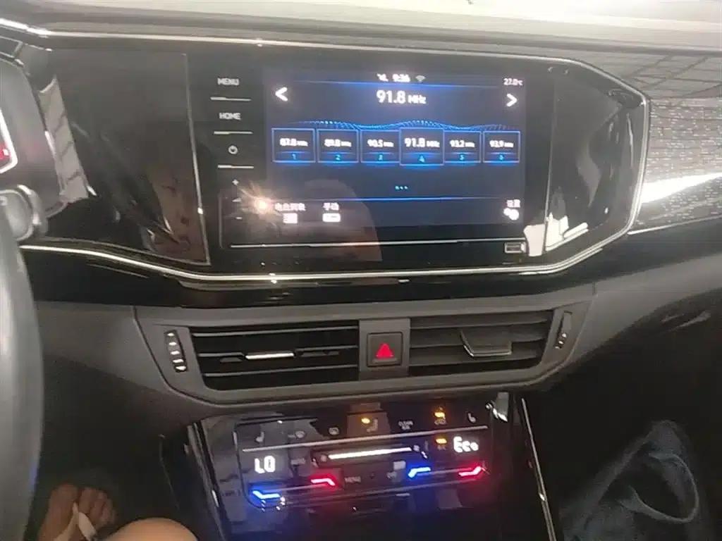 Tayron GTE Plug-in Hybrid 2020 1.4T Luxury Edition — миниатюра 13