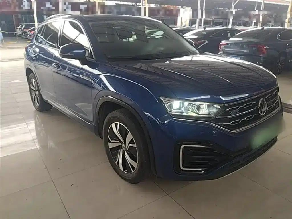 Tayron GTE Plug-in Hybrid 2020 1.4T Luxury Edition — миниатюра 4