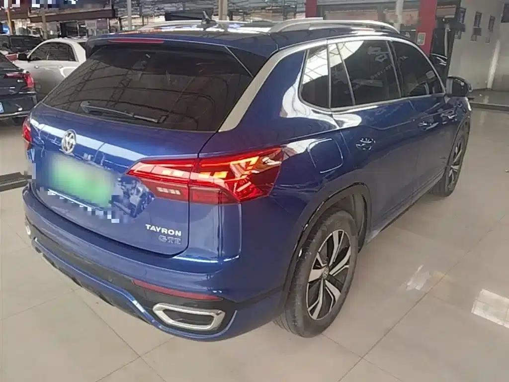 Tayron GTE Plug-in Hybrid 2020 1.4T Luxury Edition — миниатюра 7