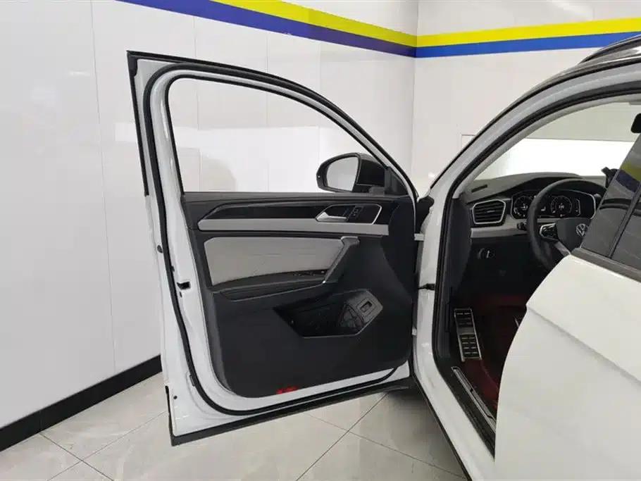 Tayron X 2023 330TSI 2WD Premium High-Performance Edition — миниатюра 7