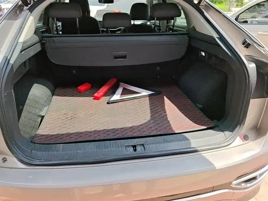 Tayron X 2020 330TSI 2WD Premium Intelligent Edition — миниатюра 4