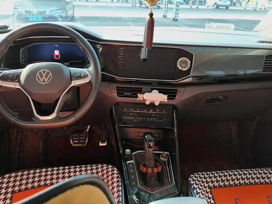 Tayron X 2020 330TSI 2WD Premium Intelligent Edition — миниатюра 12