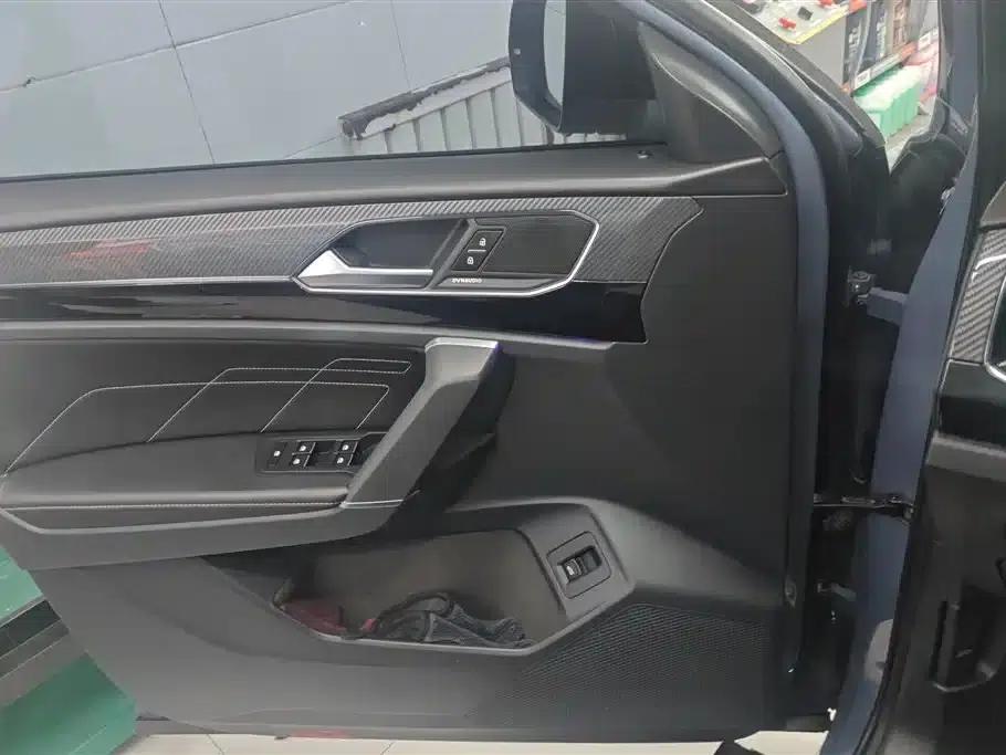 Tayron X 2020 380TSI AWD Premium Intelligent Edition — миниатюра 7