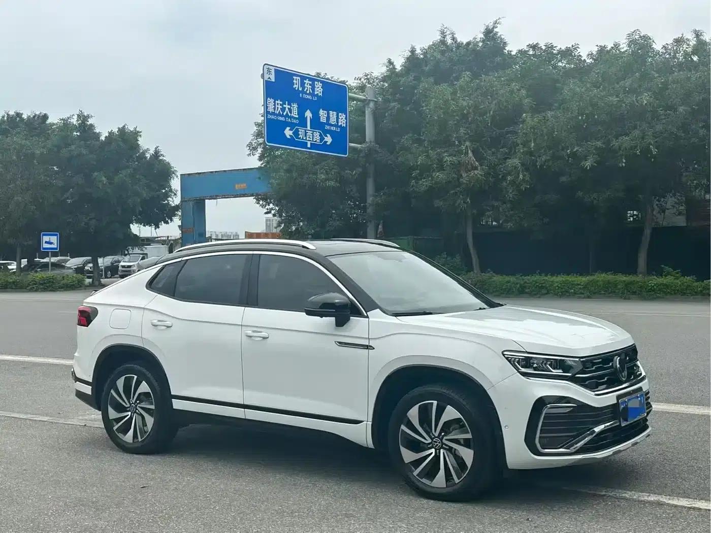 Tayron X 2023 330TSI 2WD Flagship Smart Edition — миниатюра 3