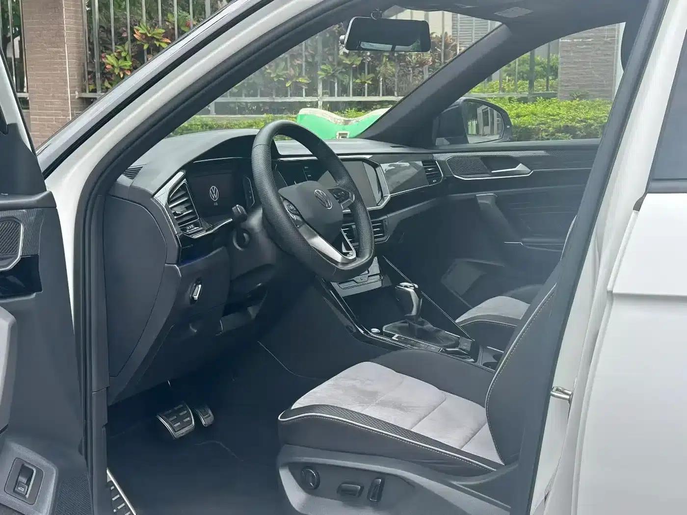 Tayron X 2023 330TSI 2WD Flagship Smart Edition — миниатюра 4