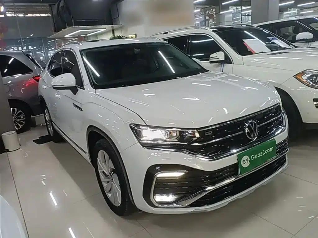 Tayron X 2020 330TSI 2WD Premium Intelligent Edition — миниатюра 4