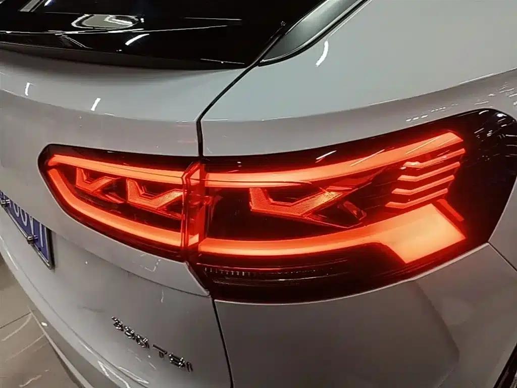 Tayron X 2020 330TSI 2WD Premium Intelligent Edition — миниатюра 8