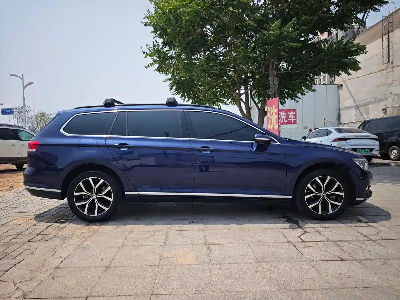 Passat Variant 2018 380TSI 2WD Comfortline — миниатюра 4