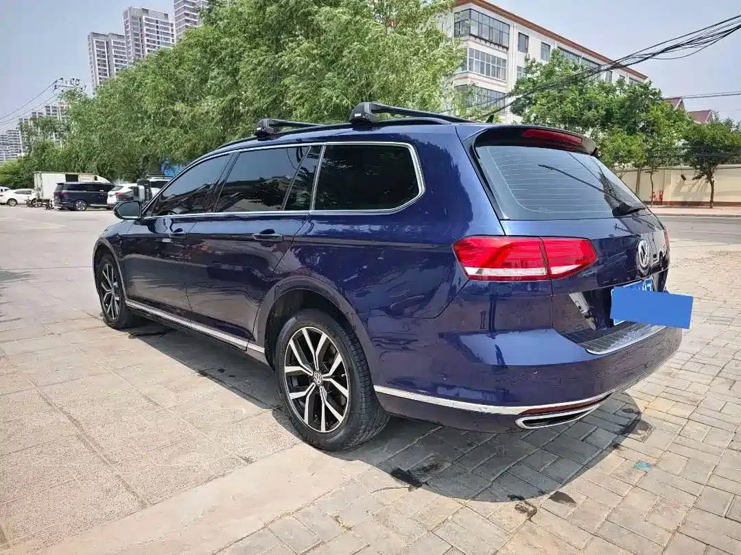 Passat Variant 2018 380TSI 2WD Comfortline — миниатюра 5
