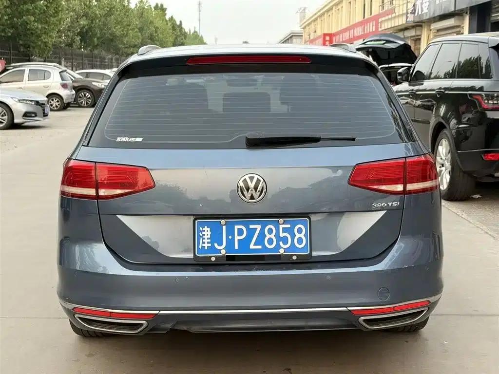 Passat Variant 2017 380TSI 2WD Comfortline — миниатюра 4