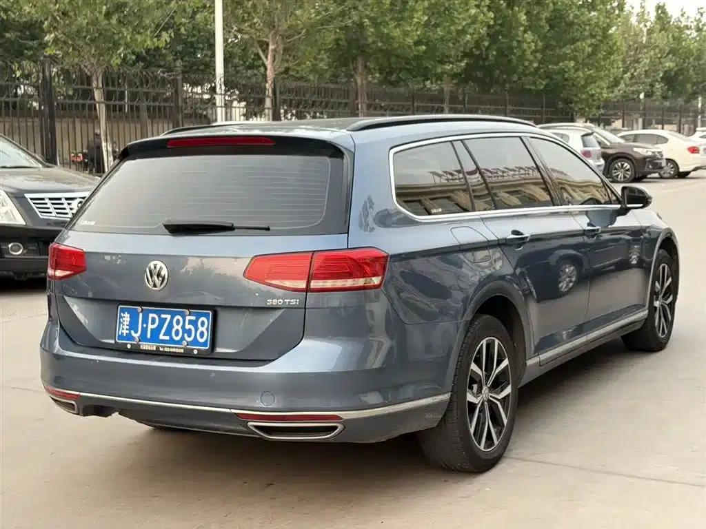 Passat Variant 2017 380TSI 2WD Comfortline — миниатюра 9