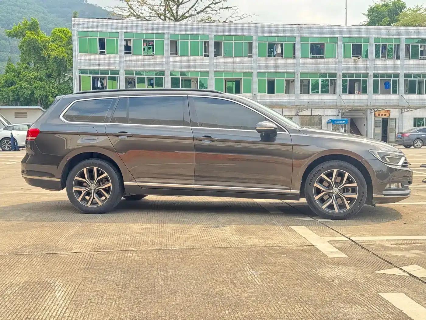 Passat Variant 2016 380TSI 2WD Comfortline — миниатюра 21