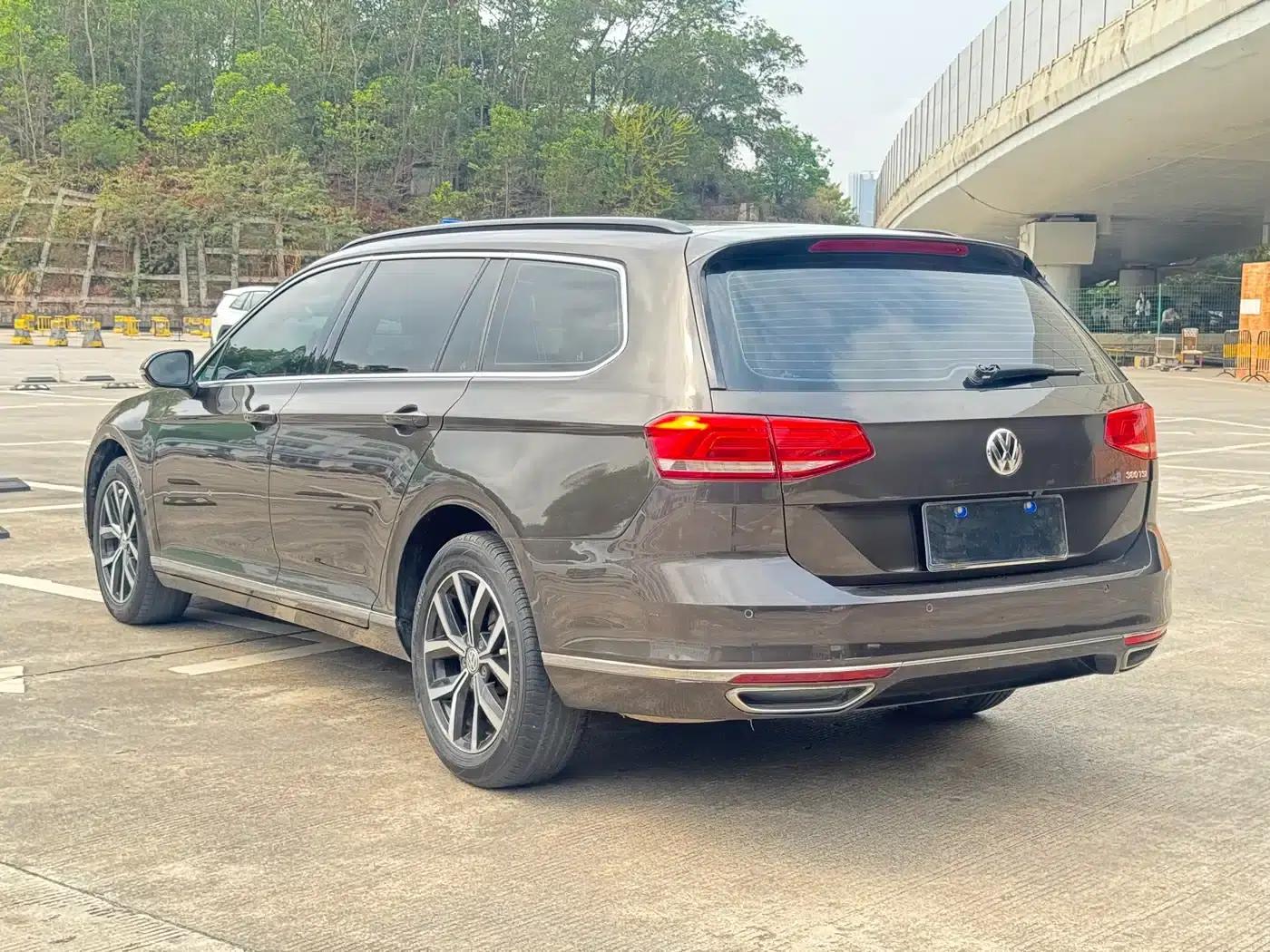Passat Variant 2016 380TSI 2WD Comfortline — миниатюра 6