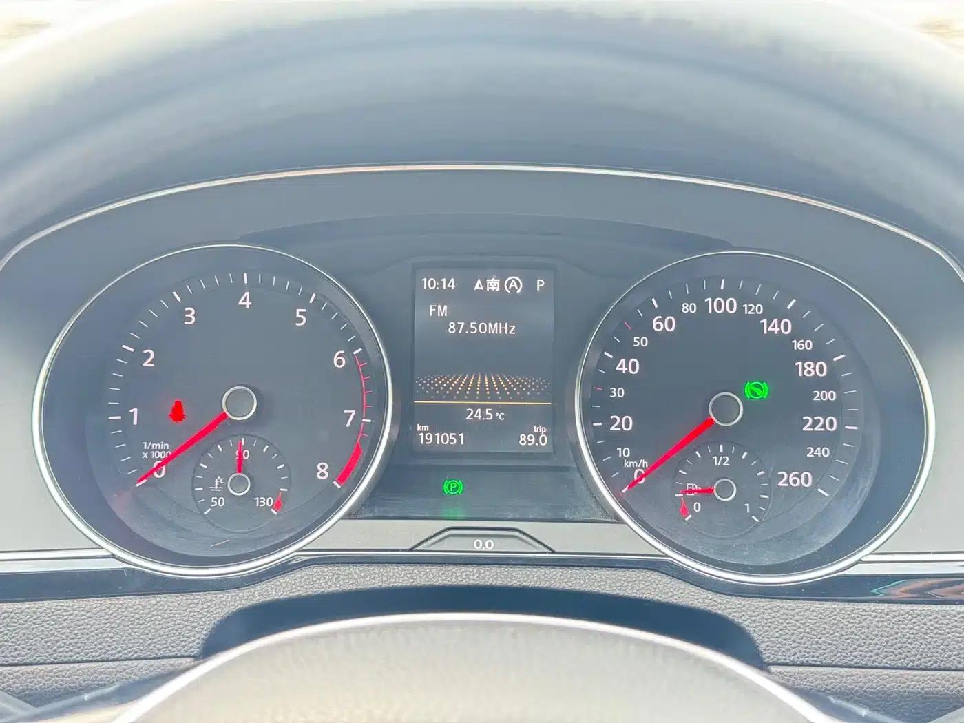 Passat Variant 2016 380TSI 2WD Comfortline — миниатюра 8