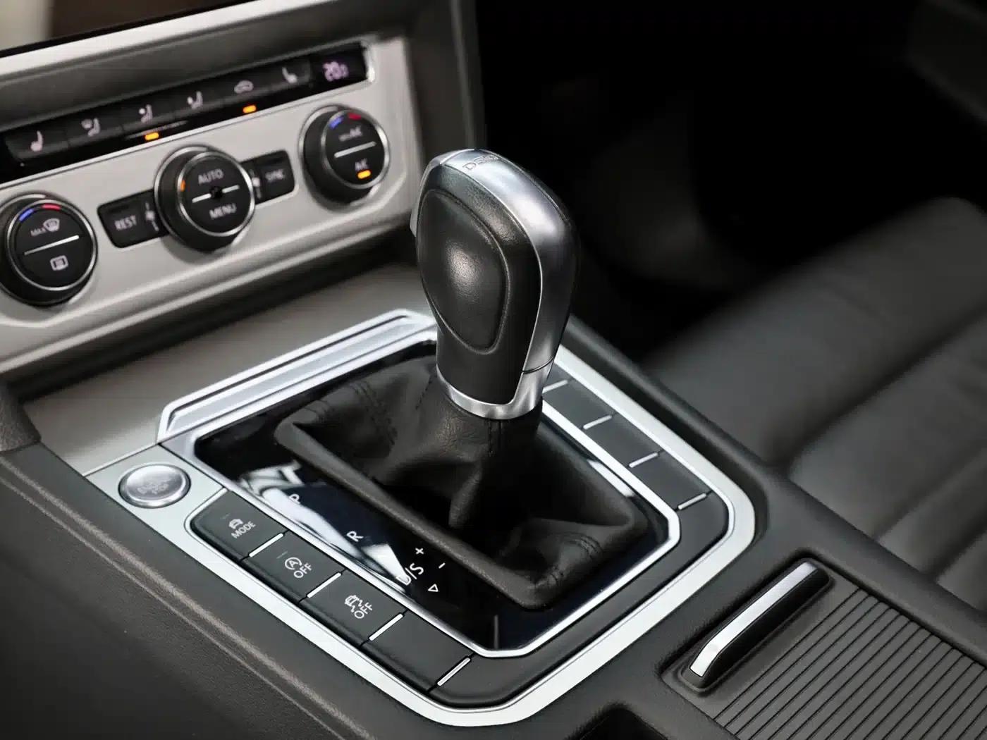 Passat Variant 2017 380TSI 2WD Comfortline — миниатюра 12