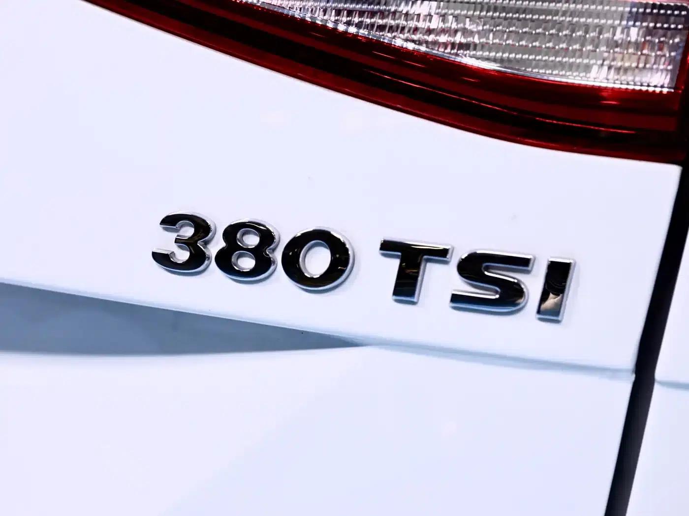 Passat Variant 2017 380TSI 2WD Comfortline — миниатюра 5