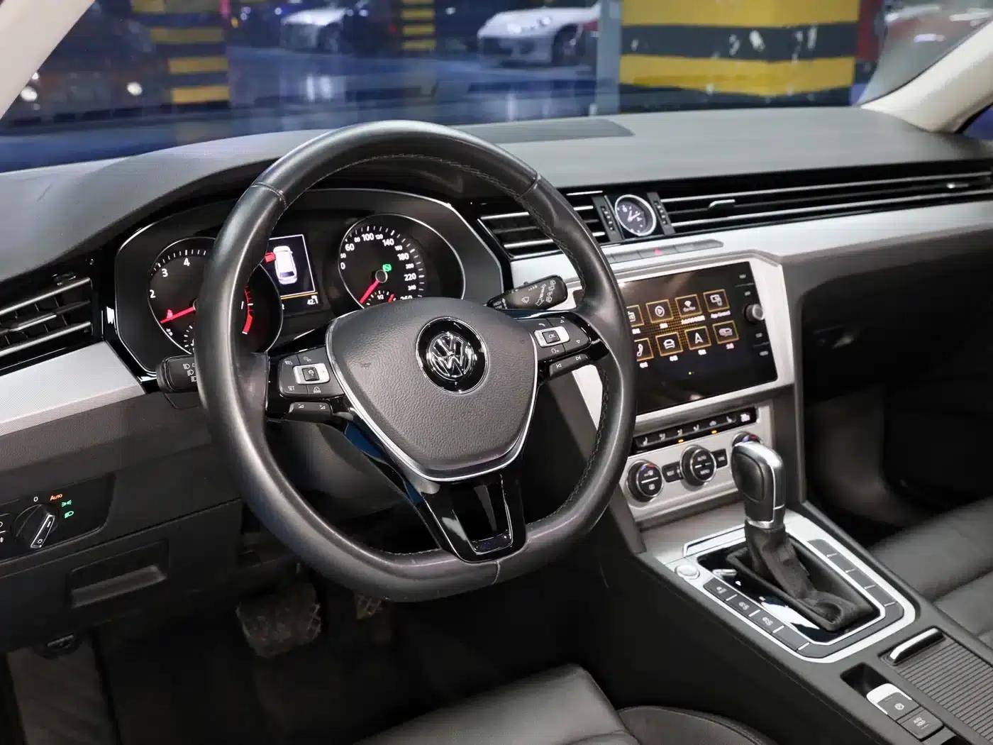 Passat Variant 2017 380TSI 2WD Comfortline — миниатюра 10