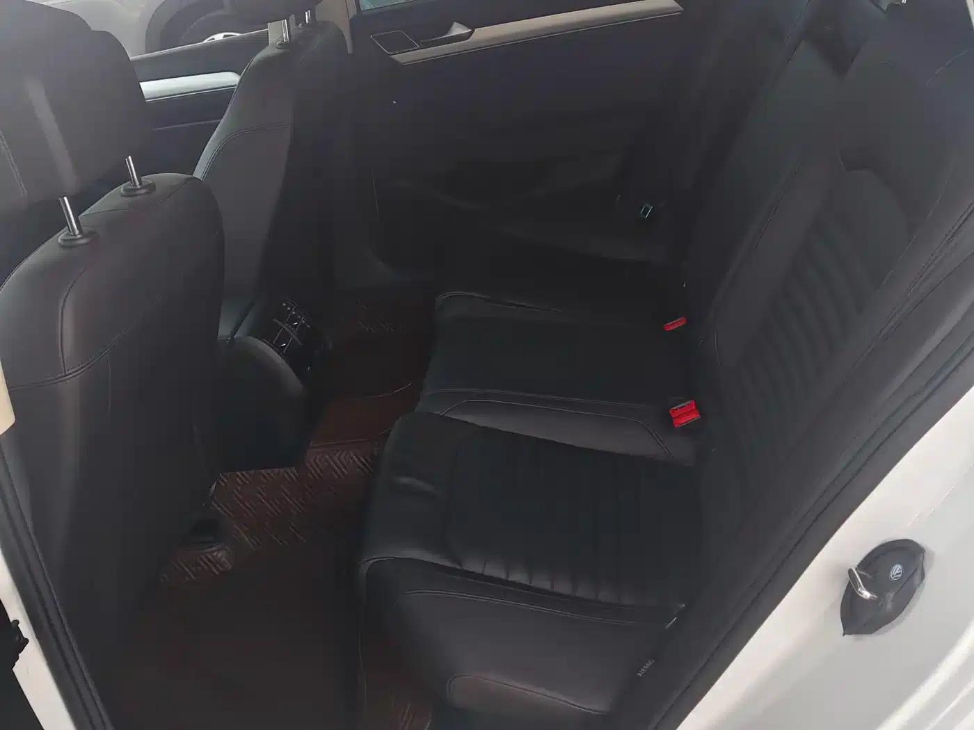 Passat Variant 2016 280TSI 2WD Comfortline — миниатюра 7