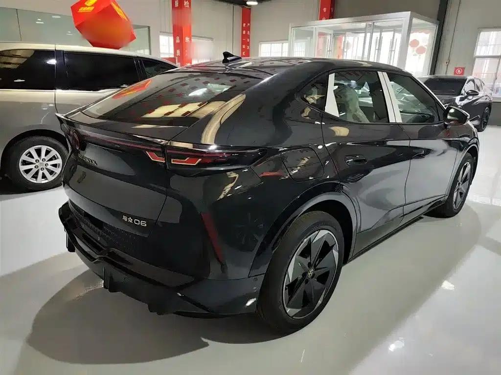 Volkswagen 06 2025 Pure — миниатюра 5
