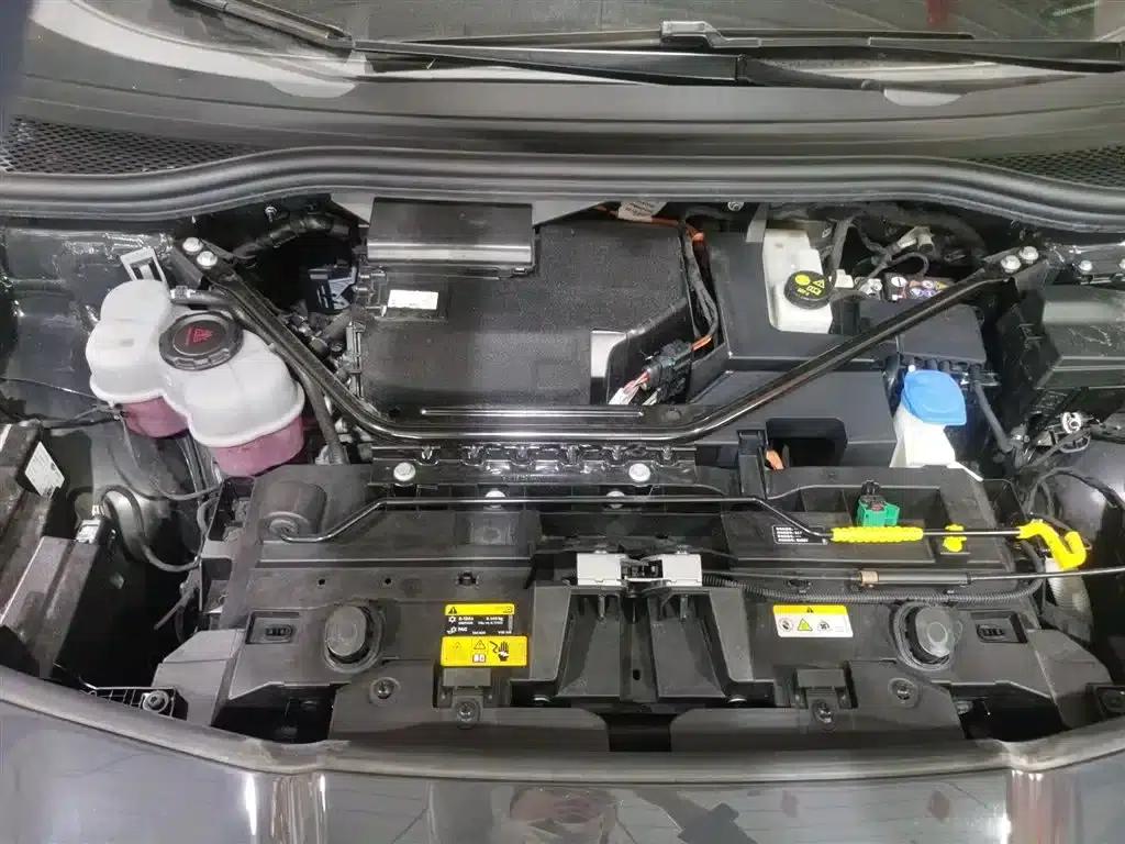 VW 06 2024 Facelift Pro Long Range Edition — миниатюра 15