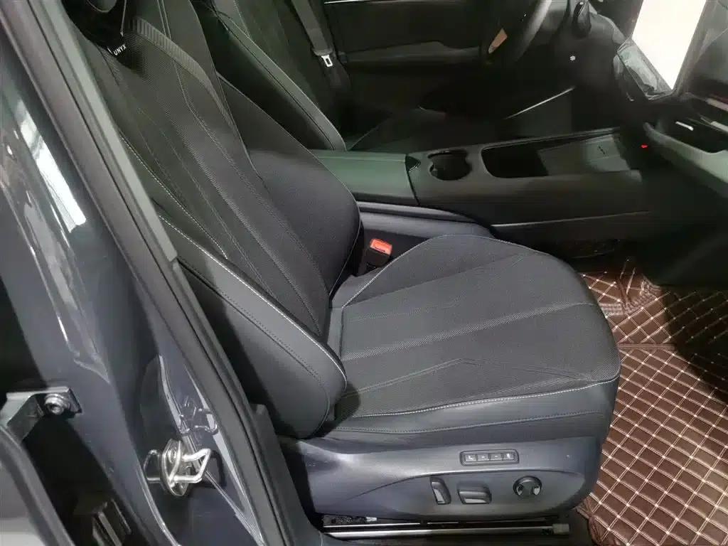 VW 06 2024 Facelift Pro Long Range Edition — миниатюра 18