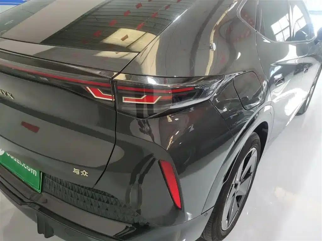 VW 06 2024 Facelift Pro Long Range Edition — миниатюра 23