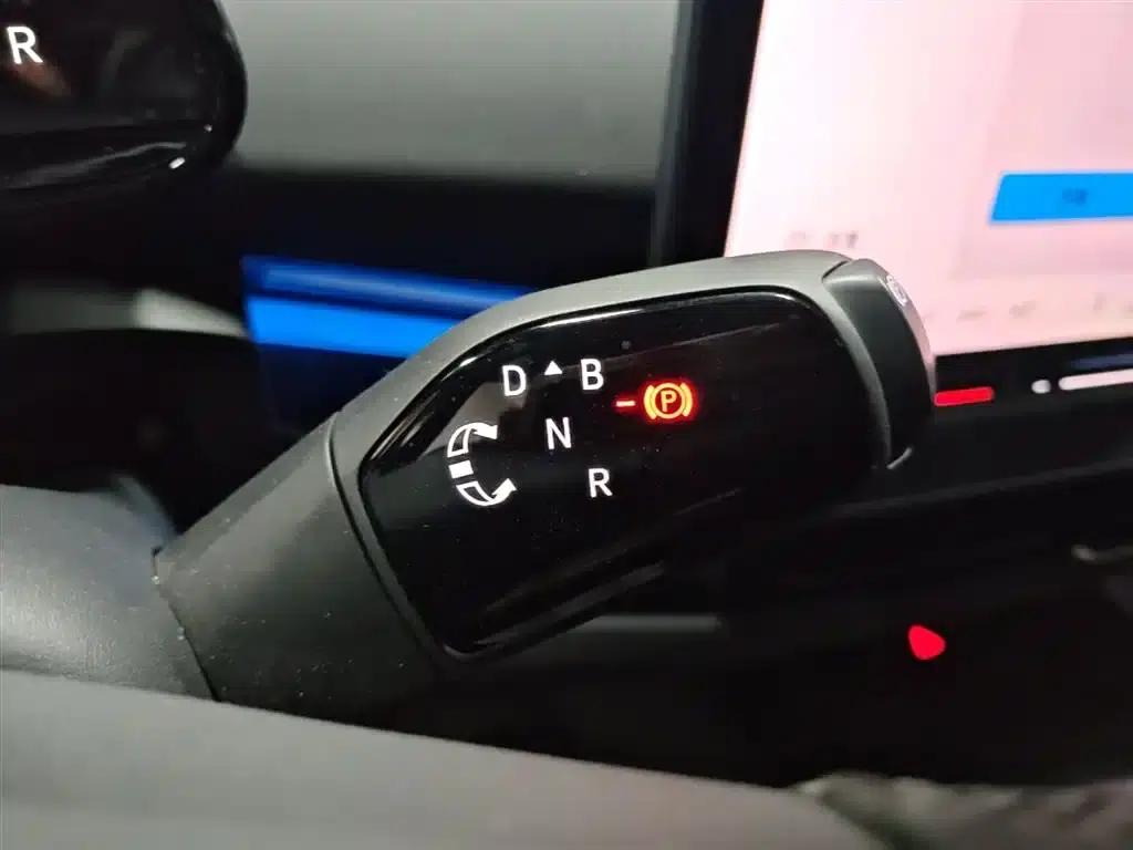 VW 06 2024 Facelift Ultra Long Range Edition — миниатюра 14