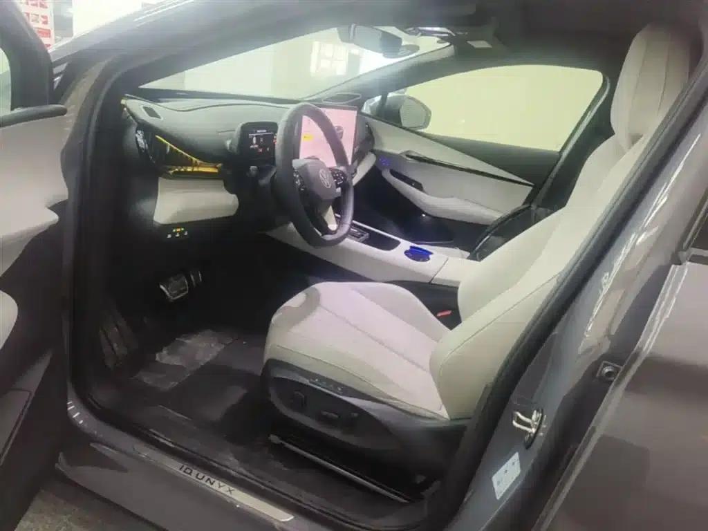 Volkswagen 06 2024 Facelift Max Performance Edition — миниатюра 15