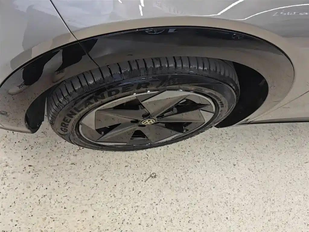 VW 06 2024 Facelift Ultra Long Range Edition — миниатюра 25