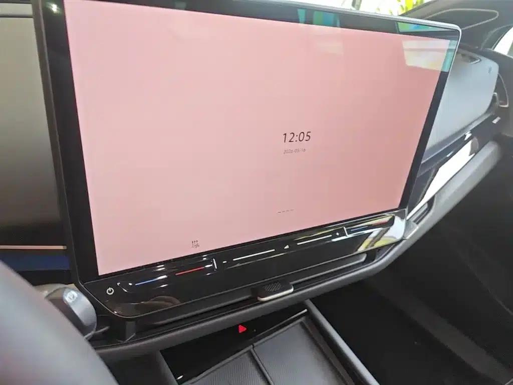 VW 06 2024 Facelift Ultra Long Range Edition — миниатюра 9